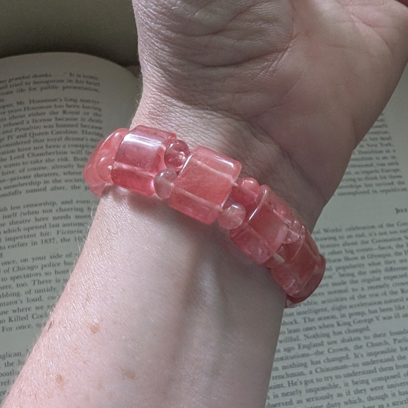 Pink Beaded Stretch Bracelet - Picture 3 of 7